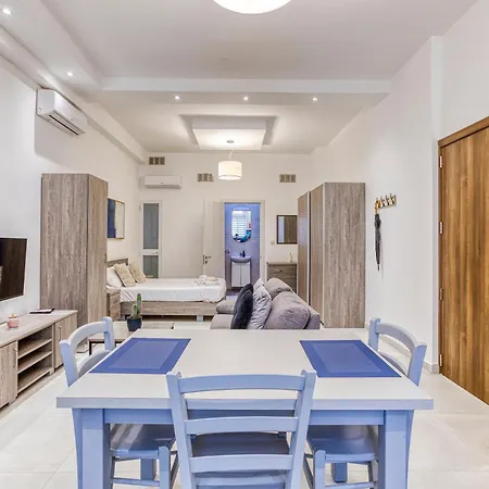 Lovely Maisonette Located In By 360 Estates * Gzira