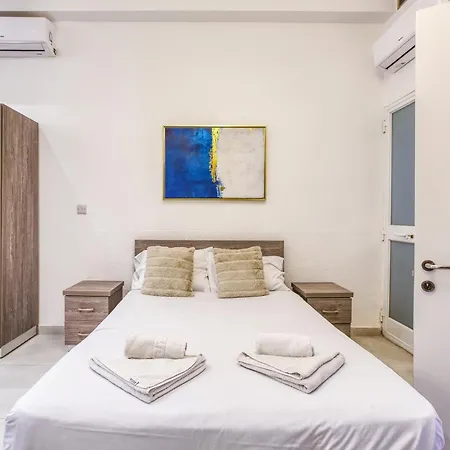 Appartamento Lovely Maisonette Located In By 360 Estates