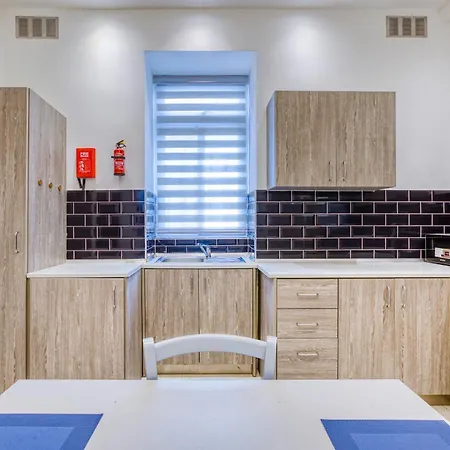 Appartamento Lovely Maisonette Located In By 360 Estates *